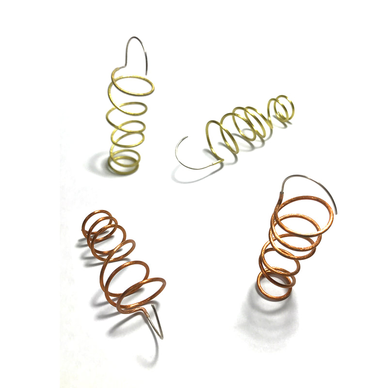 Dangling Coil Earrings in brass and copper